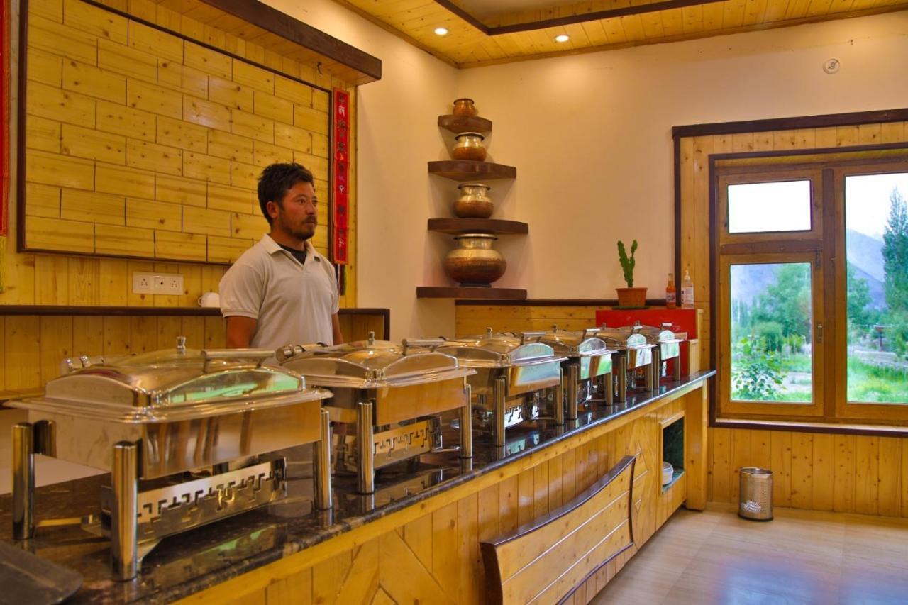 Hotel Nubra Residency Charāsa Extérieur photo